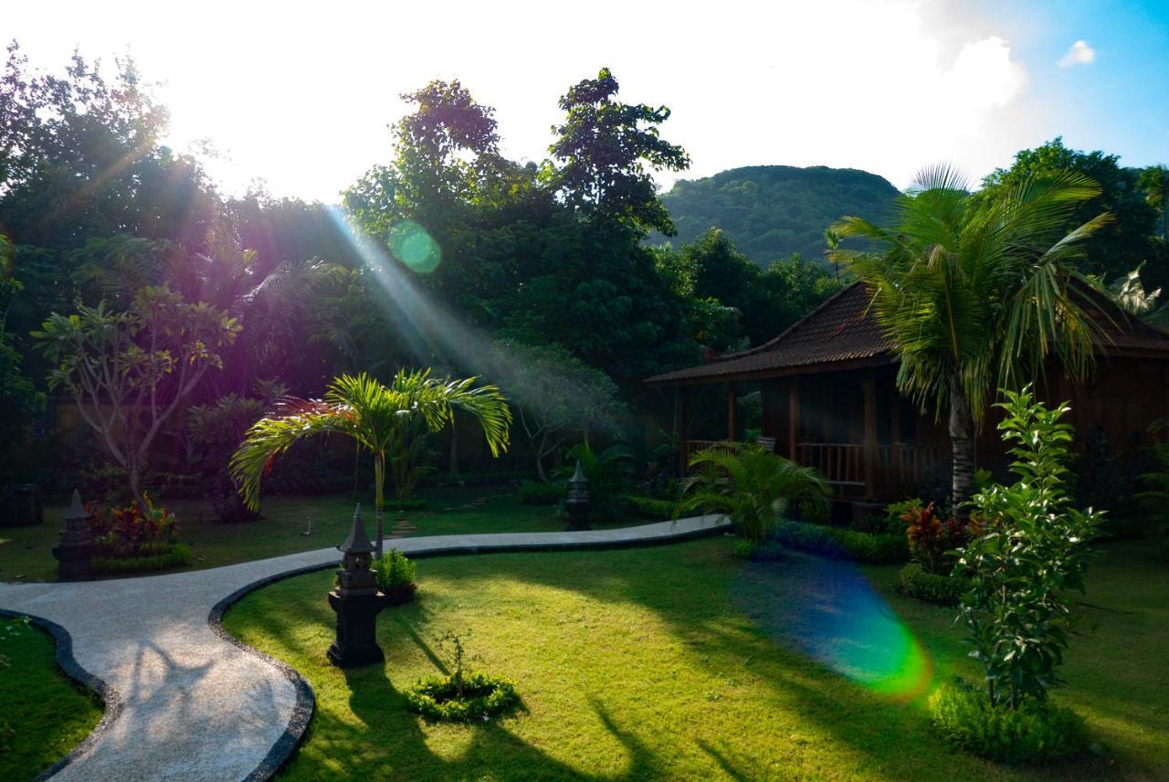 Kubu Kangin Resort Amed  Ngoại thất bức ảnh